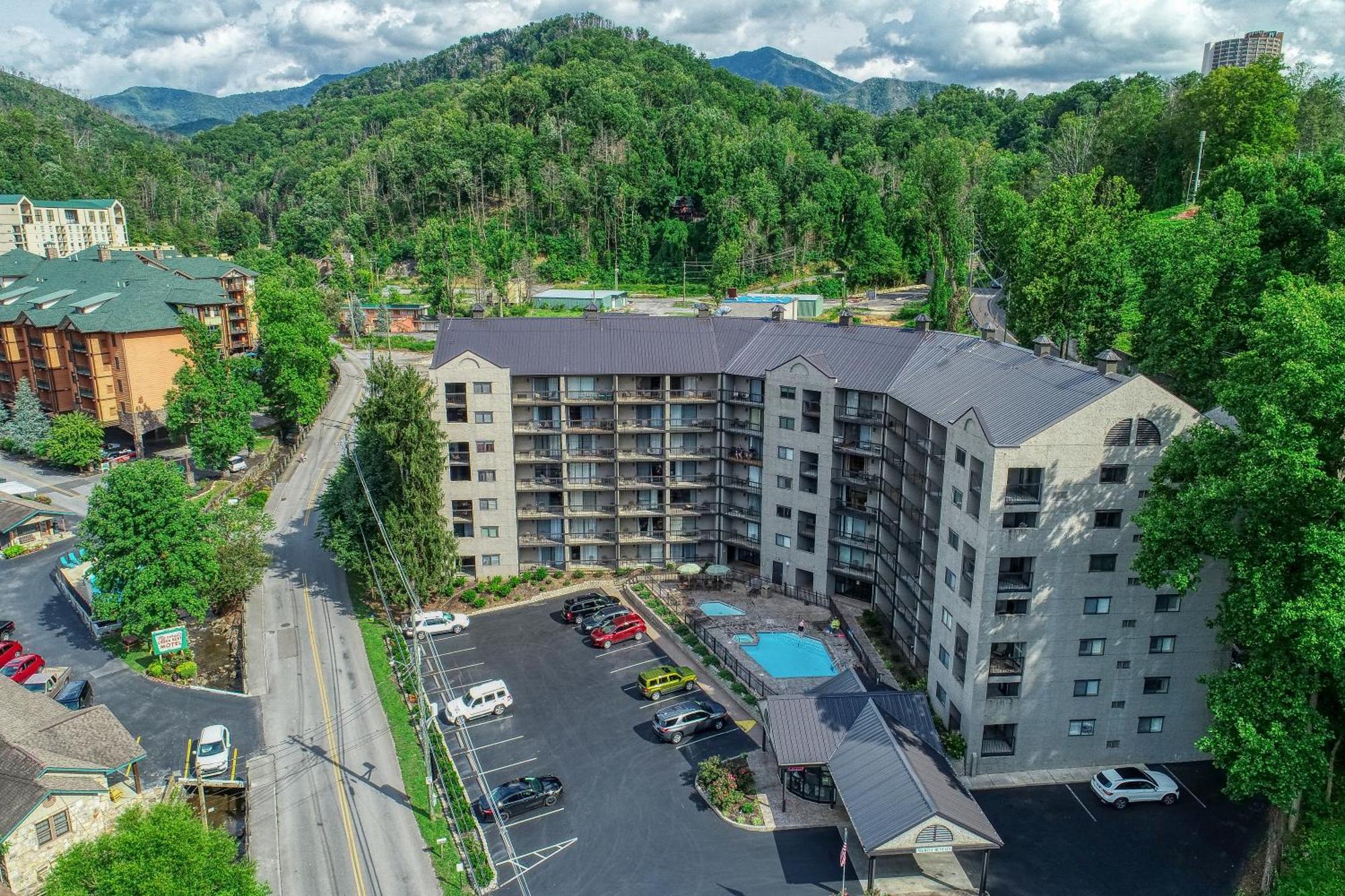 Villa Corner Unit Balcony Free Tix Location à Gatlinburg Extérieur photo