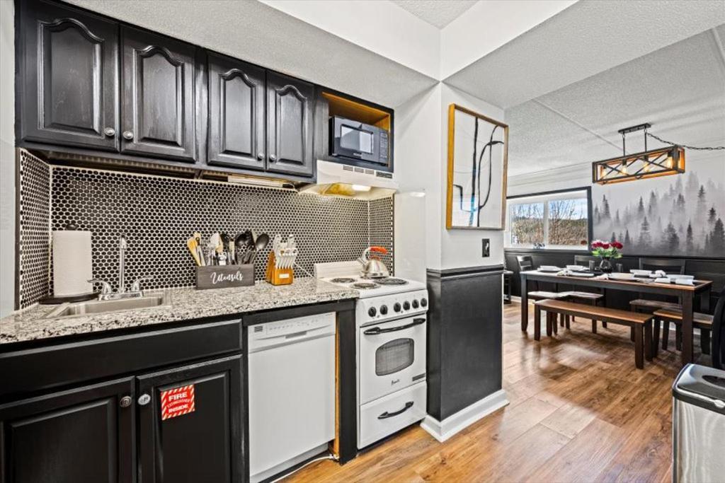 Villa Corner Unit Balcony Free Tix Location à Gatlinburg Extérieur photo
