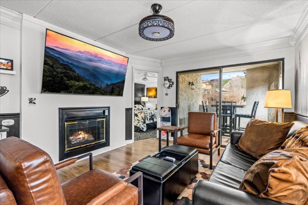 Villa Corner Unit Balcony Free Tix Location à Gatlinburg Extérieur photo